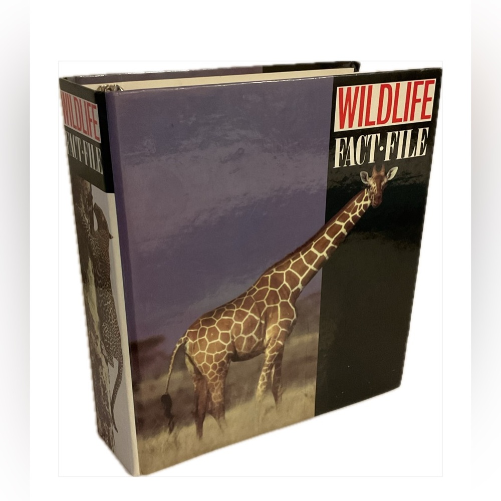 Wildlife Fact File Binder Animal Identification & Conservation Groups 1-11 1990s
